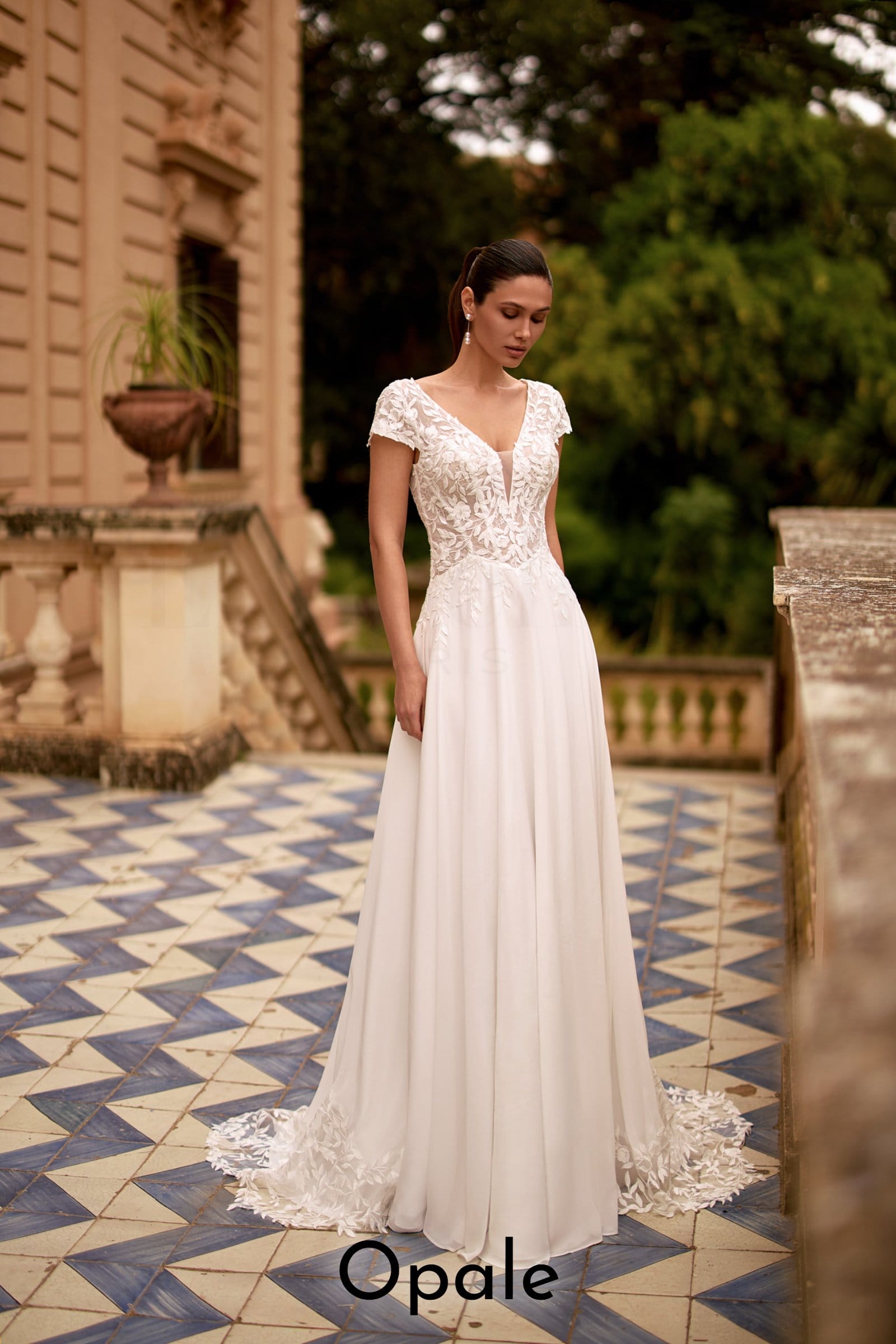 Robe de mariée bohème Boutic Frizon - opale